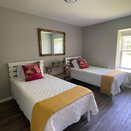 The Deannie Apt #6 - Simple And Homey 2Bd W/ Wifi Hamilton Exteriör bild