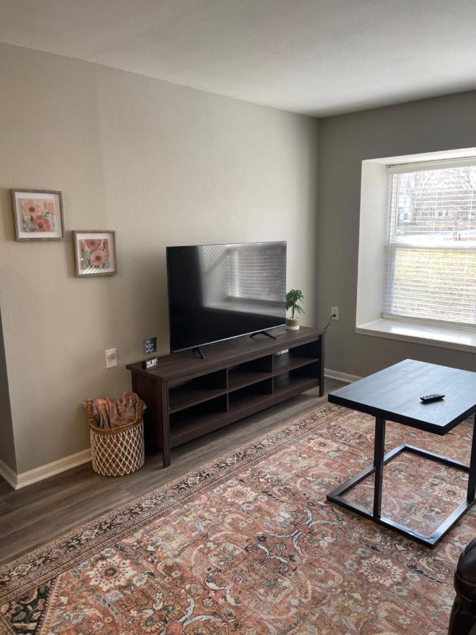 The Deannie Apt #6 - Simple And Homey 2Bd W/ Wifi Hamilton Exteriör bild
