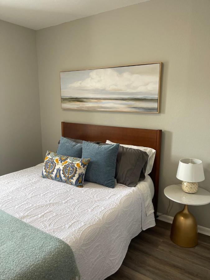 The Deannie Apt #6 - Simple And Homey 2Bd W/ Wifi Hamilton Exteriör bild